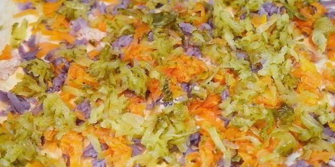 Рецепт оливье с рыбой в рулете