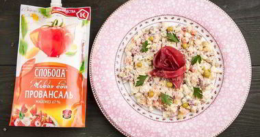 Рецепт Салата Оливье с копченой говядиной