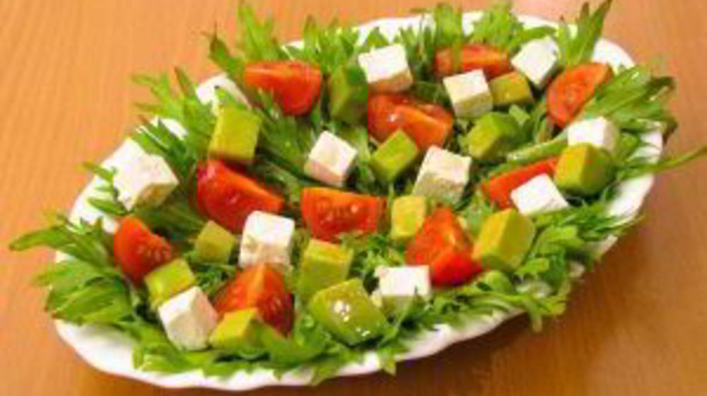 Как приготовить пестрый салат