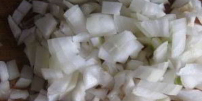 Рецепт салата мимоза с консервой и сыром