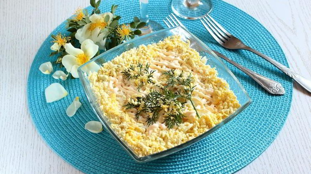 Как приготовить салат мимоза с сайрой классический