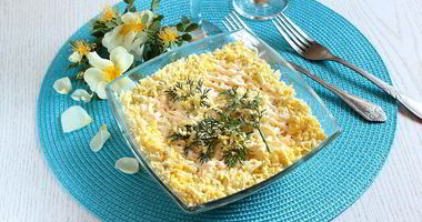 Рецепт Салата мимоза с сайрой классический