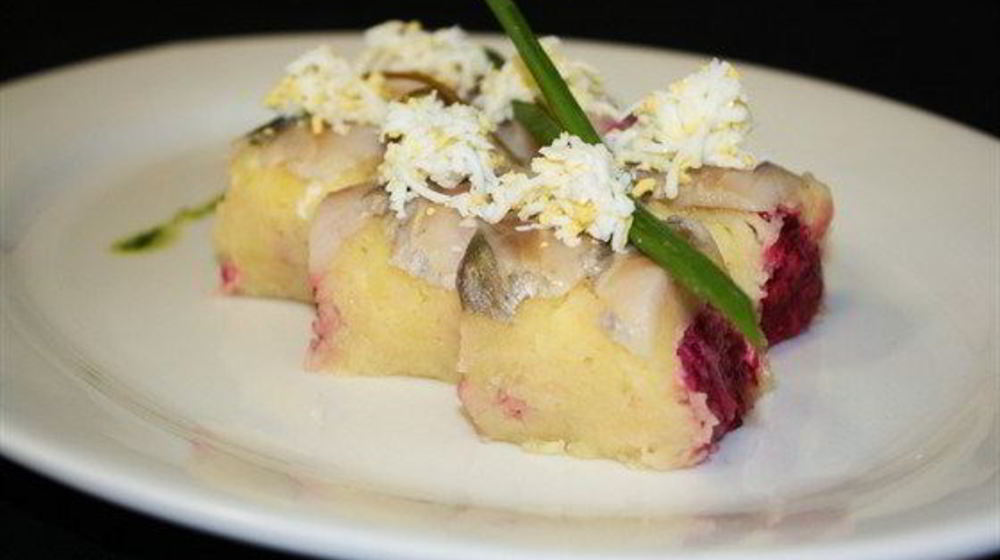 Как приготовить роллы с сельдью под шубой