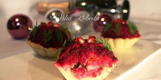 Рецепт селедки под шубой в картофельных корзинках