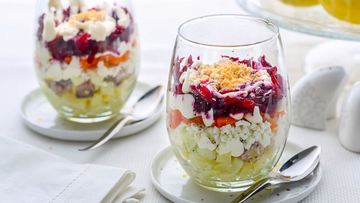 Рецепт Селедки под шубой в стаканчиках