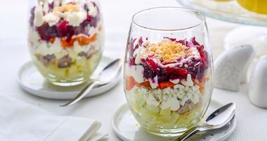 Рецепт Селедки под шубой в стаканчиках