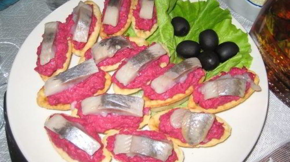 Как приготовить селедку под шубой в тарталетках