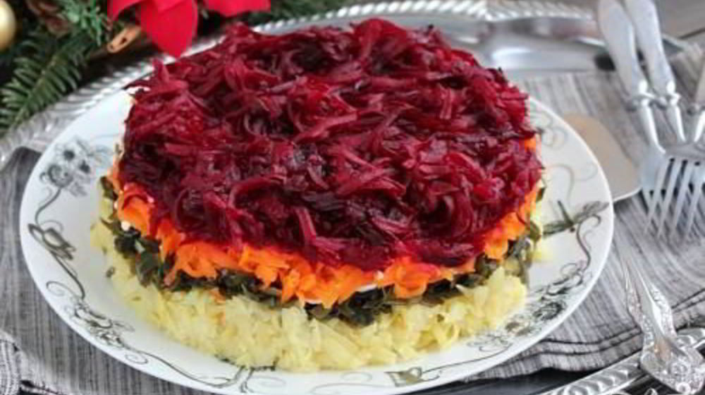 Как приготовить вегетарианскую селедку под шубой