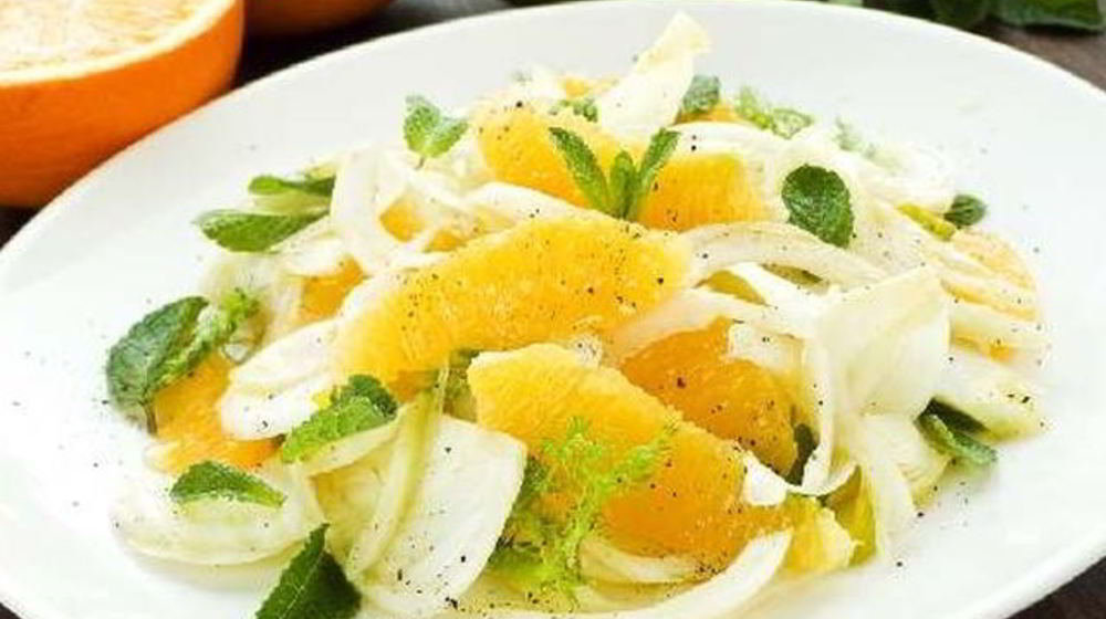 Как приготовить салат с апельсинами и мятой