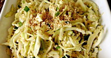 Рецепт Салата с капустой свежей