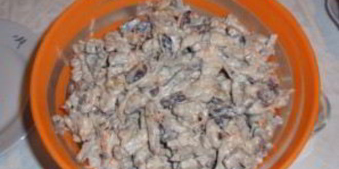 Рецепт салата с печенью и фасолью