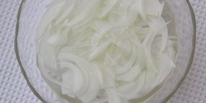 Рецепт русского летнего салата в стиле цезарь