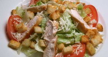 Рецепт Салата Цезарь с курицей копченой