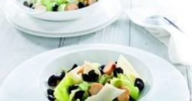 Рецепт Салата Цезарь с маслинами