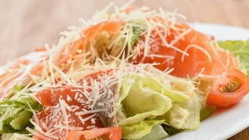 Рецепт Салата Цезарь с семгой