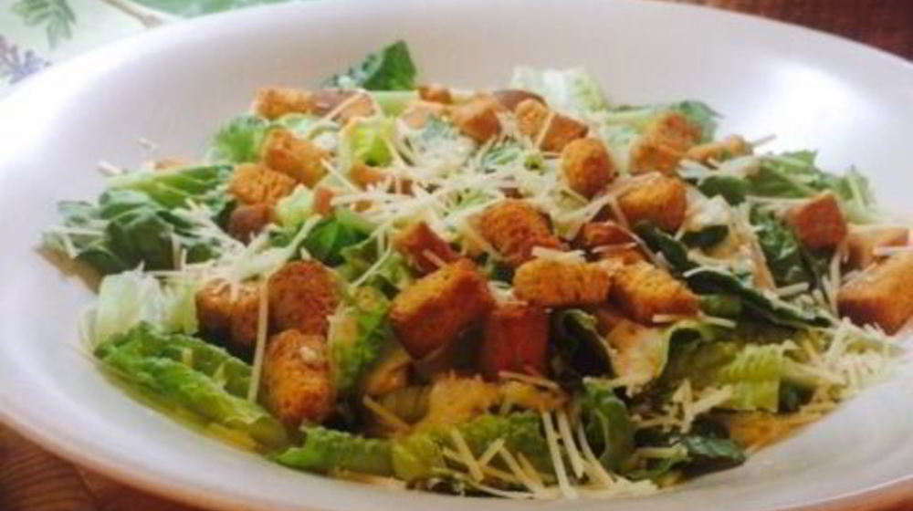 Как приготовить салат цезарь с заправкой из тофу