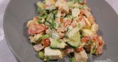 Рецепт Цезаря с курицей и сухариками