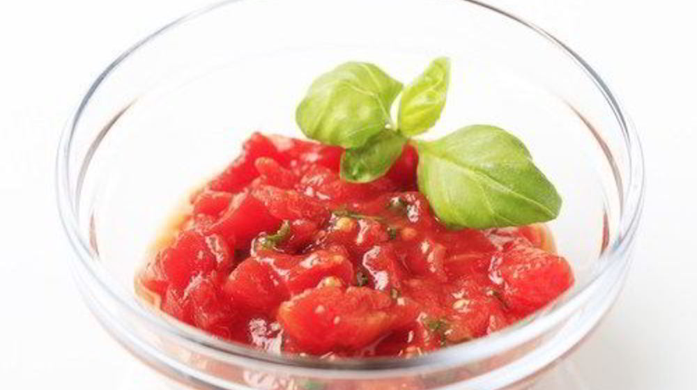 Как приготовить свежий томатный винегрет