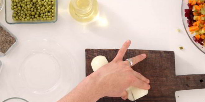 Рецепт винегрета из запеченных овощей с квашеной капустой