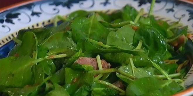 Рецепт японского салата с языком и карамелизированной грушей