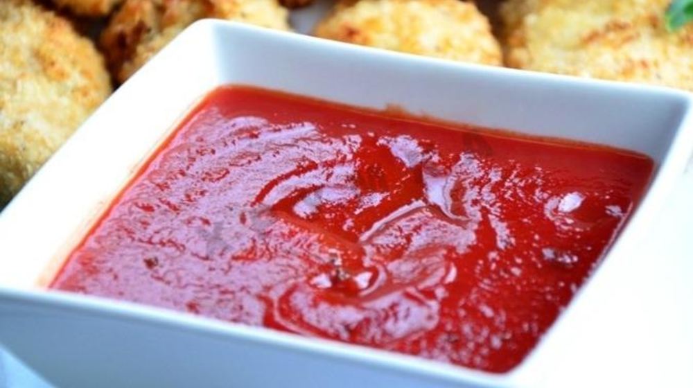 Как приготовить домашний кетчуп из томатного сока