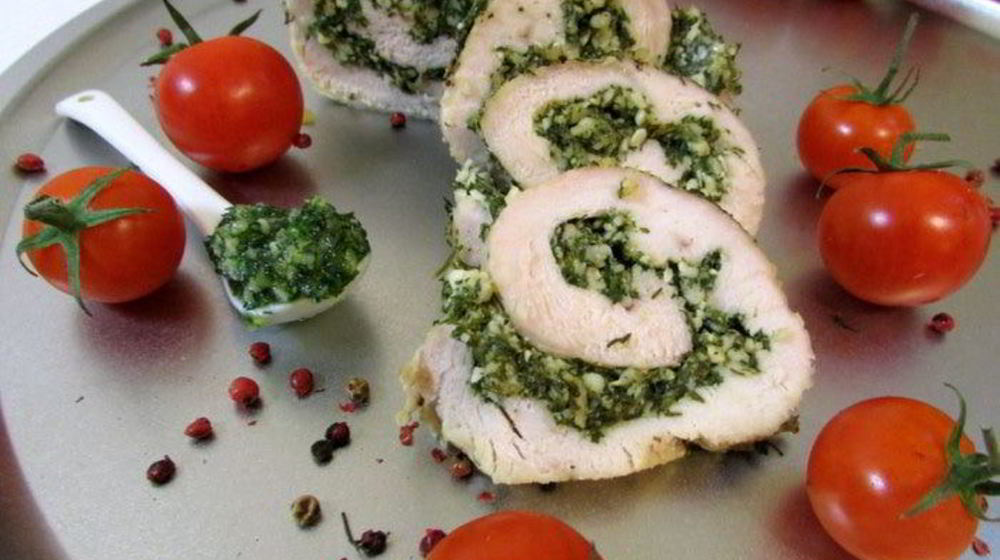 Как приготовить филе индейки с соусом песто