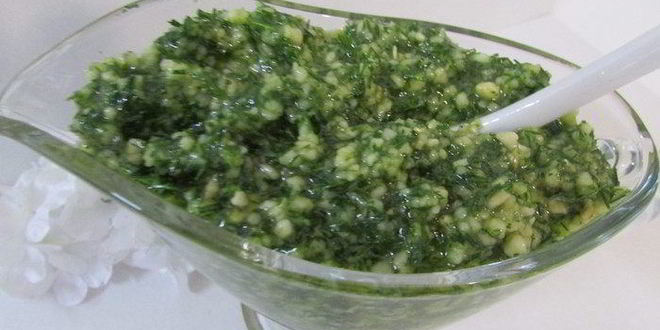 Рецепт филе индейки с соусом песто