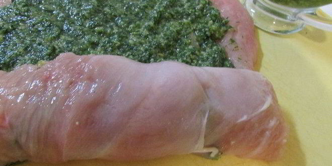 Рецепт филе индейки с соусом песто