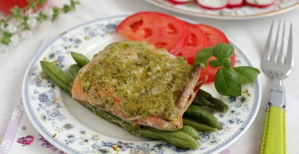 Рецепт филе говядины со спаржевым песто под соусом b arnaise