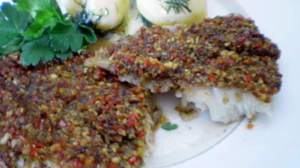 Как приготовить рыбу запеченную с соусом песто