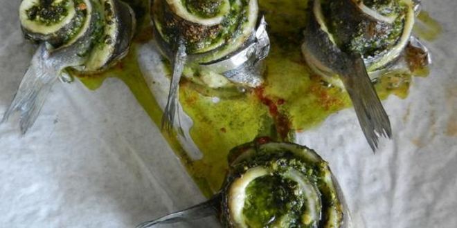 Рецепт сибаса, запеченого с соусом песто