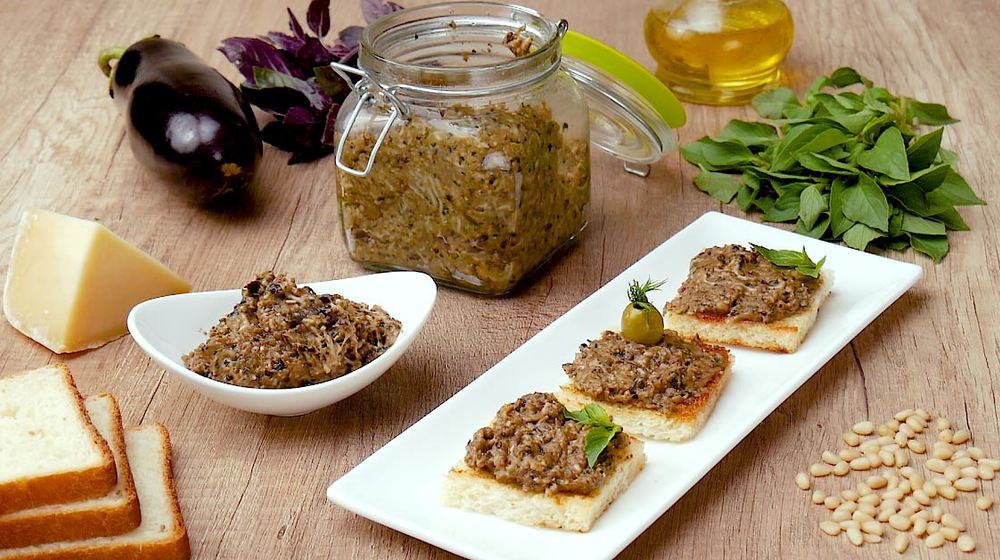 Как приготовить соус песто из баклажанов
