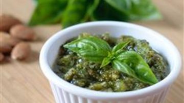 Рецепт Соуса Песто из базилика с орешками