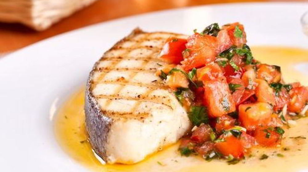 Как приготовить палтуса с соусом сальса