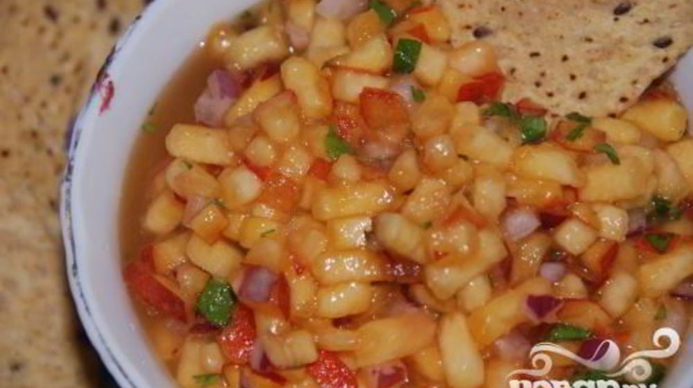 Как приготовить персиковую сальсу с кинзой, мятой и имбирем