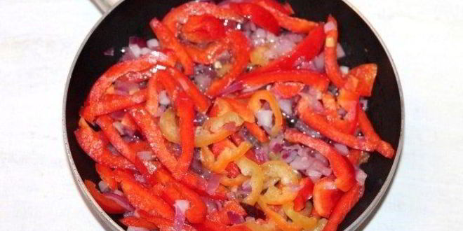 Рецепт пирожков эмпанадас с соусом сальса