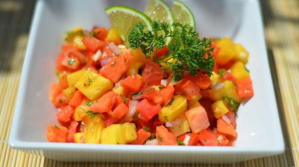 Как приготовить сальсу из ананаса и папайи