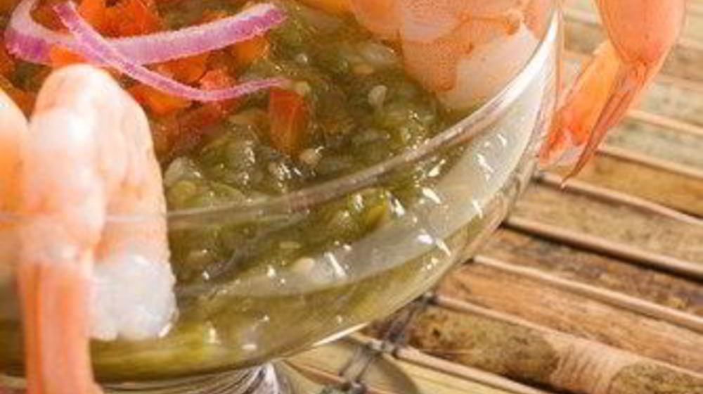 Как приготовить зеленую сальсу из томатилло и авокадо