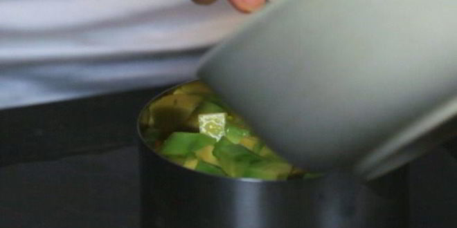 Рецепт летнего тартара с лососем