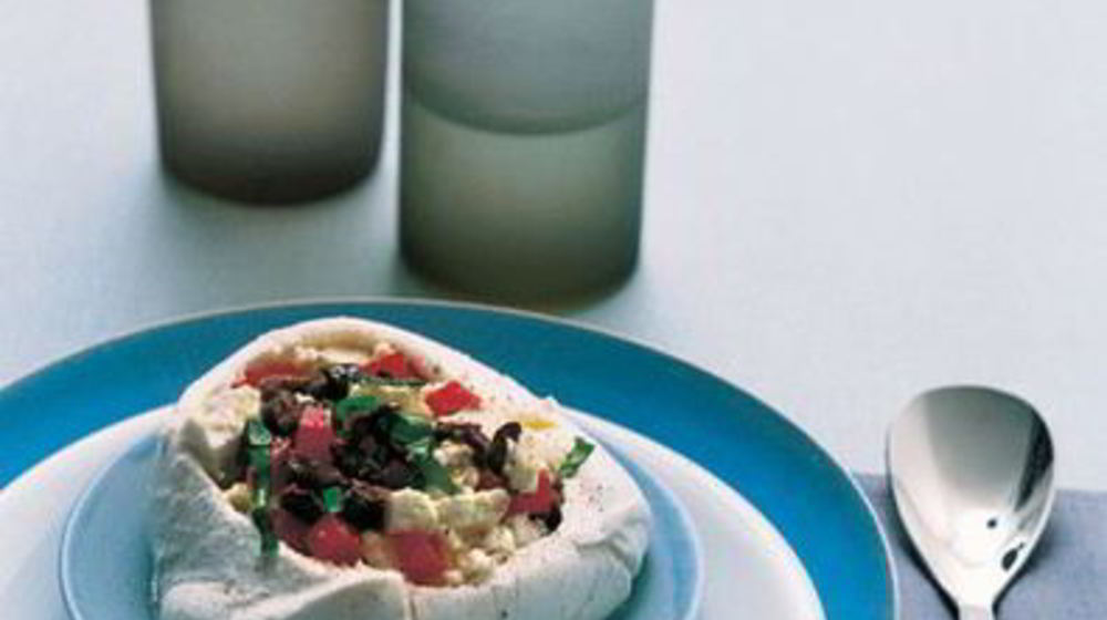 Как приготовить тартар из моцареллы с маслинами и желе из помидоров