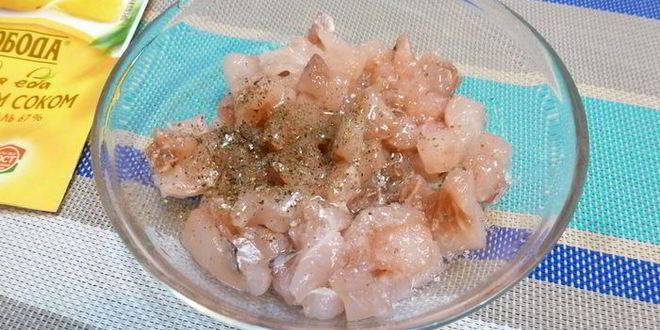 Рецепт тартара из муксуна с брусничным соусом