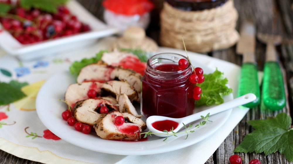 Как приготовить соус ткемали из смородины