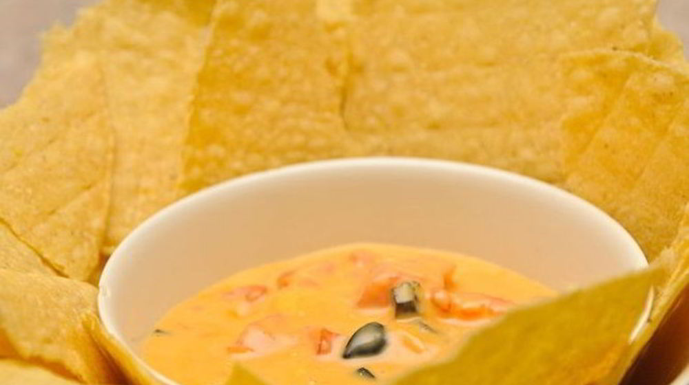 Как приготовить острый сырный соус