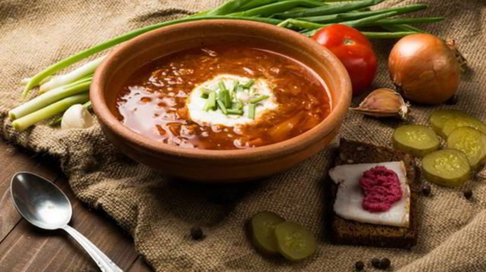 Как приготовить борщ с фасолью и солеными огурцами