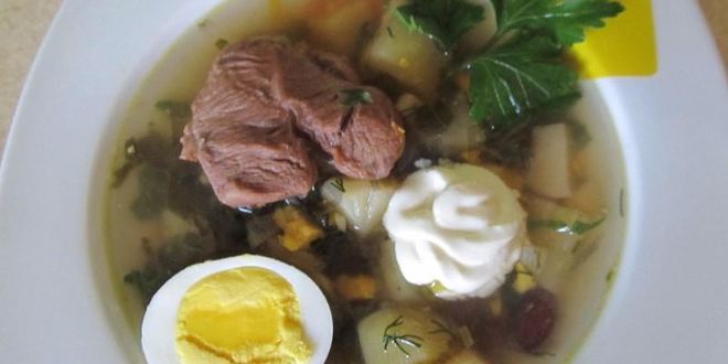 Рецепт зеленого борща с крапивой, щавелем и яйцом