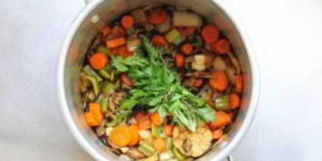 Рецепт диетического куриного бульона