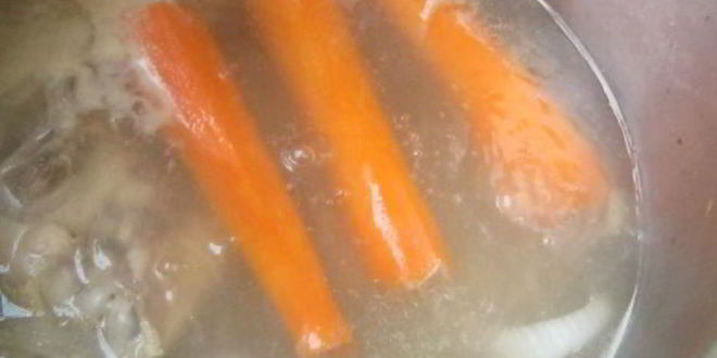 Рецепт крэплаха — домашних пельменей в бульоне