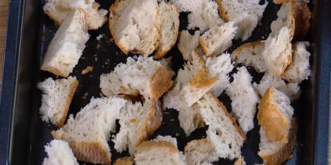 Рецепт куриного бульона с яйцом и беконом