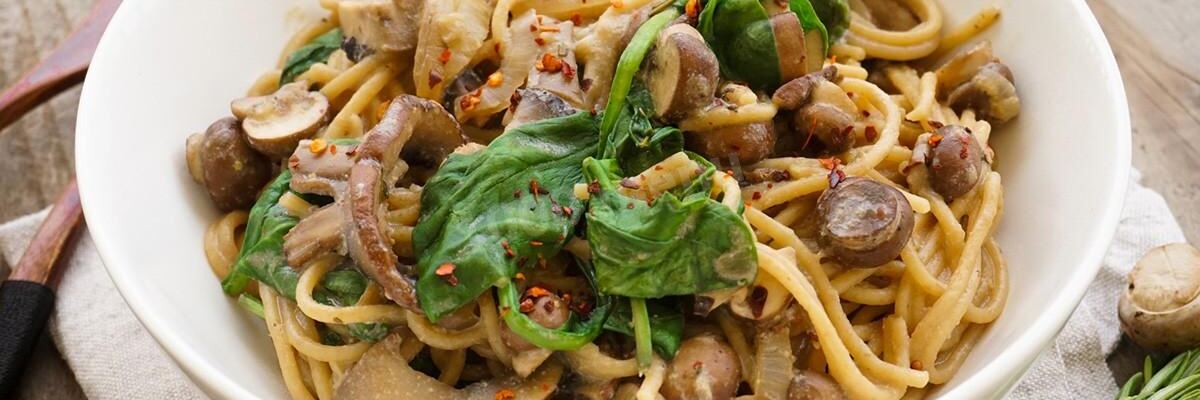 Рецепт Лапши на грибном бульоне