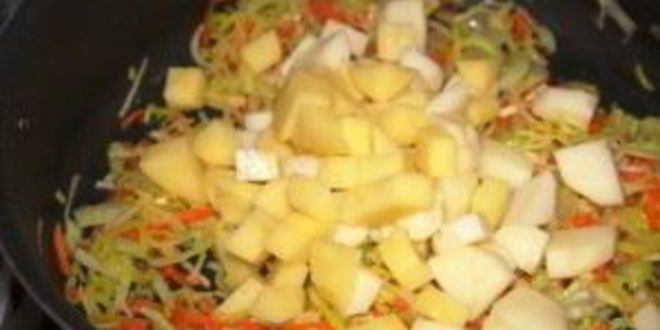 Рецепт простого супа на мясном бульоне